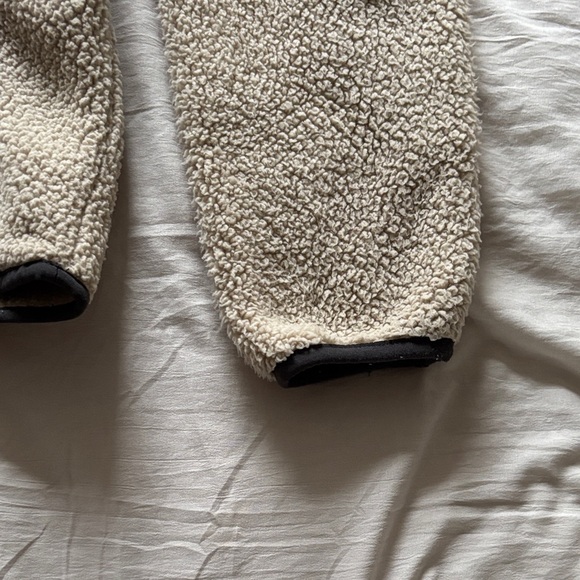 Columbia Quilted Fleece Hoodie in Cream and Tan - Picture 3 of 5